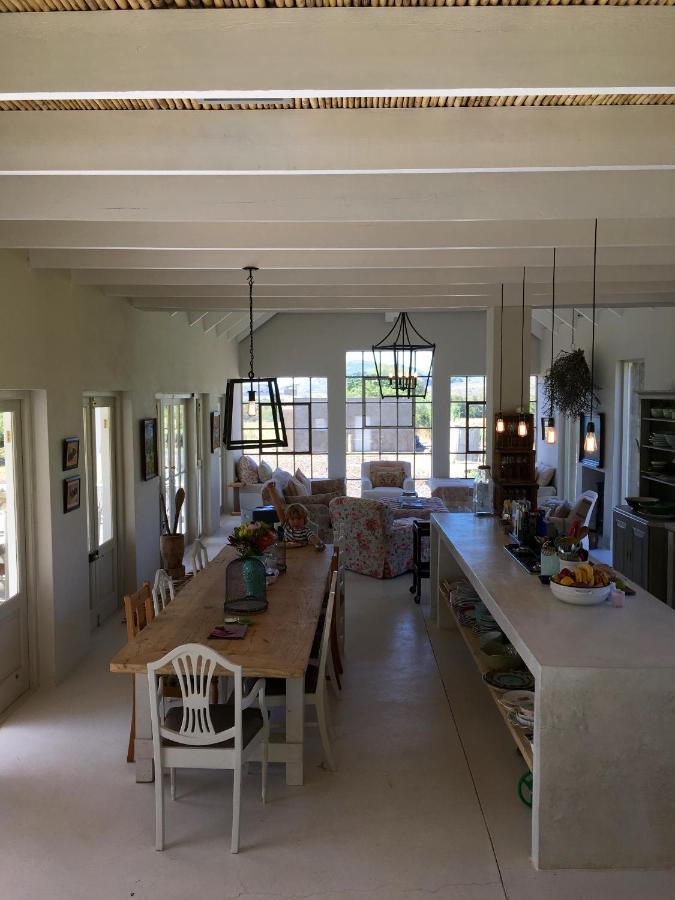 The Olive House, 프린스앨버트 외부 사진