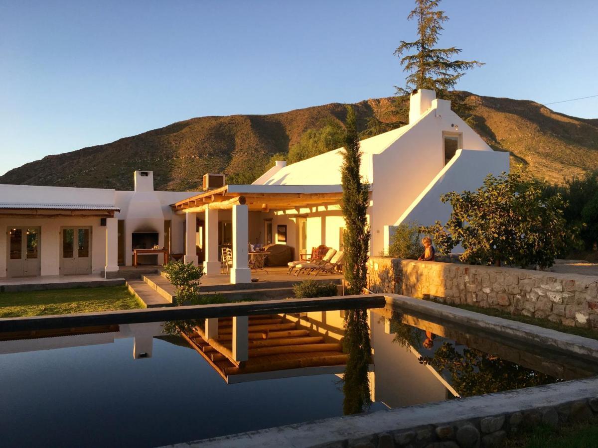 The Olive House, 프린스앨버트 외부 사진