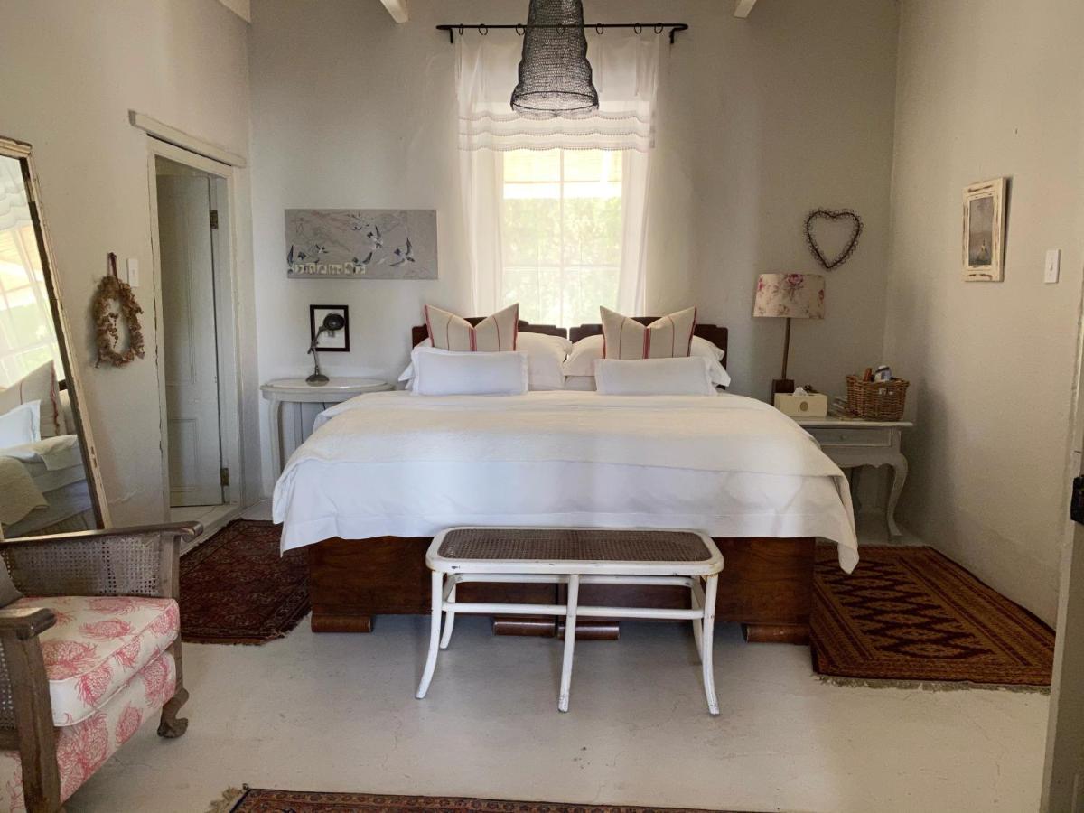 The Olive House, 프린스앨버트 외부 사진